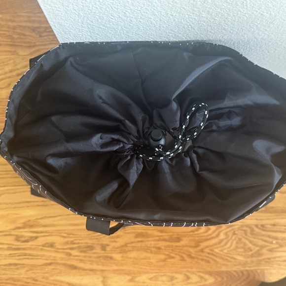 Bag Justice Black Tote Bag - Picture 8 of 11